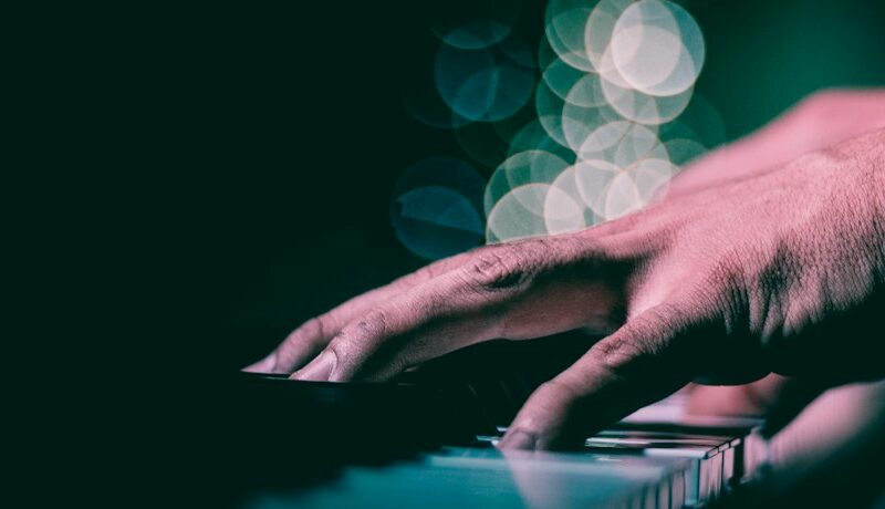 Learn to Play Piano with This Beginner-Friendly App