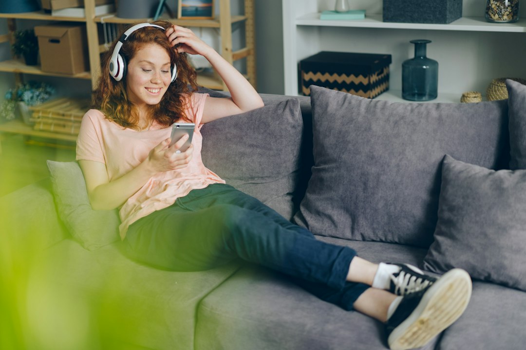 How to Listen to Secret Audio Messages You Received